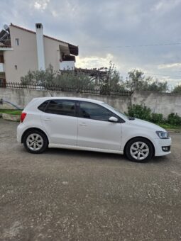 
										Volkswagen Polo full									